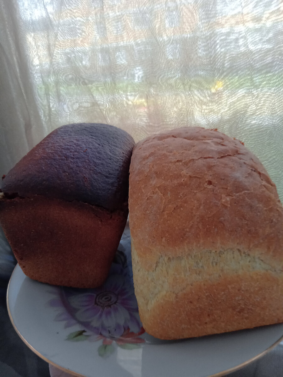 Такие родные хлебные "кирпичики"- самая распространённая форма хлеба на Родине! В Турции популярны формы батона, каравая и лепёшки типа лаваш. 