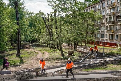    Благоустройство дворовой территории на Кременчугской улице, 4к1 © Telegram-канал Сергея Собянина