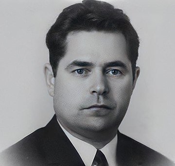 Юрий Константинович Соколов (3 декабря 1923, Ярославль — 31 июля или 14 декабря 1984, Москва) — советский торговый деятель, до 1982 года директор одного из крупнейших гастрономов СССР в Москве «Елисеевский». За многочисленные хищения в особо крупных размерах казнён по приговору суда