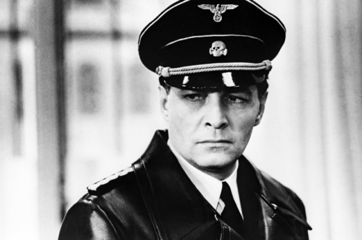 штирлиц 17 мгновений весны актер. кессельринг 17 мгновений весны. штирлиц приколы. анекдоты про штирлица. подумал штирлиц.