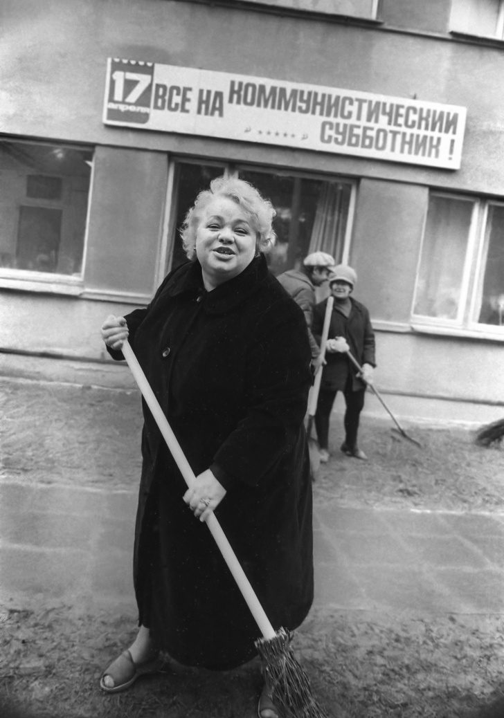 Знаменитые советские фото Летопись жизни в СССР. Почему иностранцам советские люди казались странными? СОЛ
