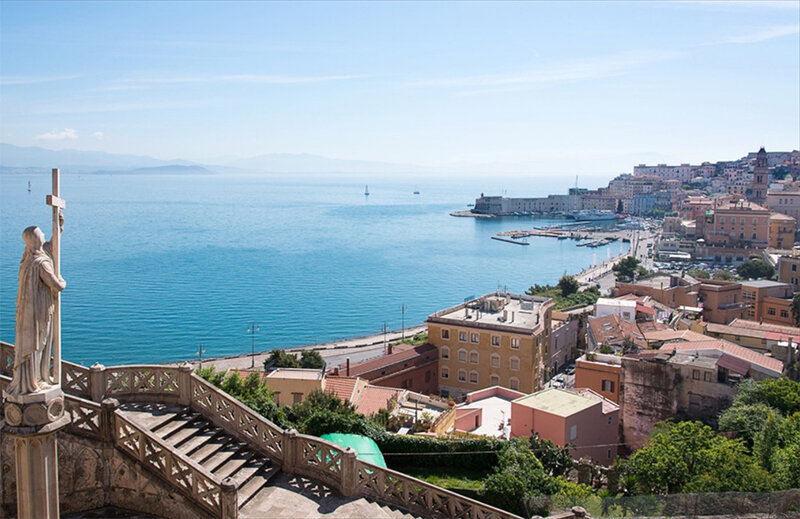 Городок Гаэта, где впервые встречается письменное упоминание слова pizza