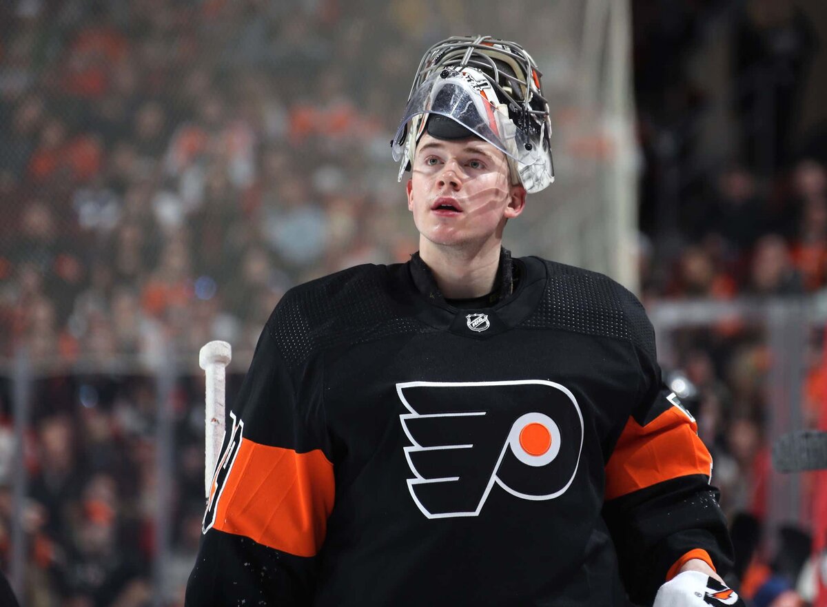 Carter Hart С…РѕРєРєРµР№