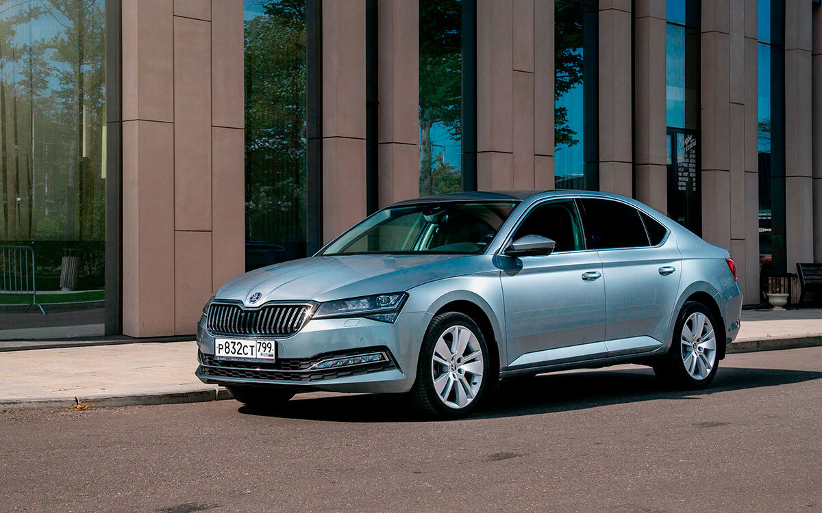 Вячеслав Крылов📷Skoda Superb