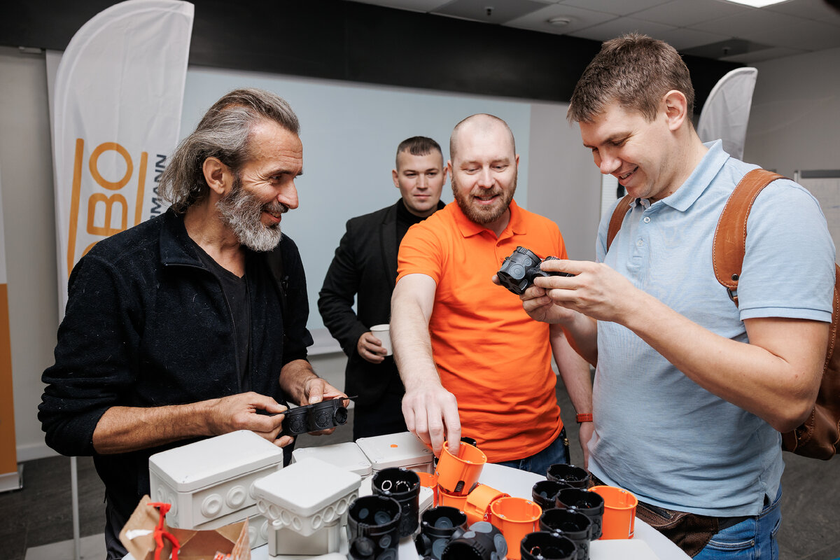 Встреча с монтажниками в офисе ОБО Беттерманн