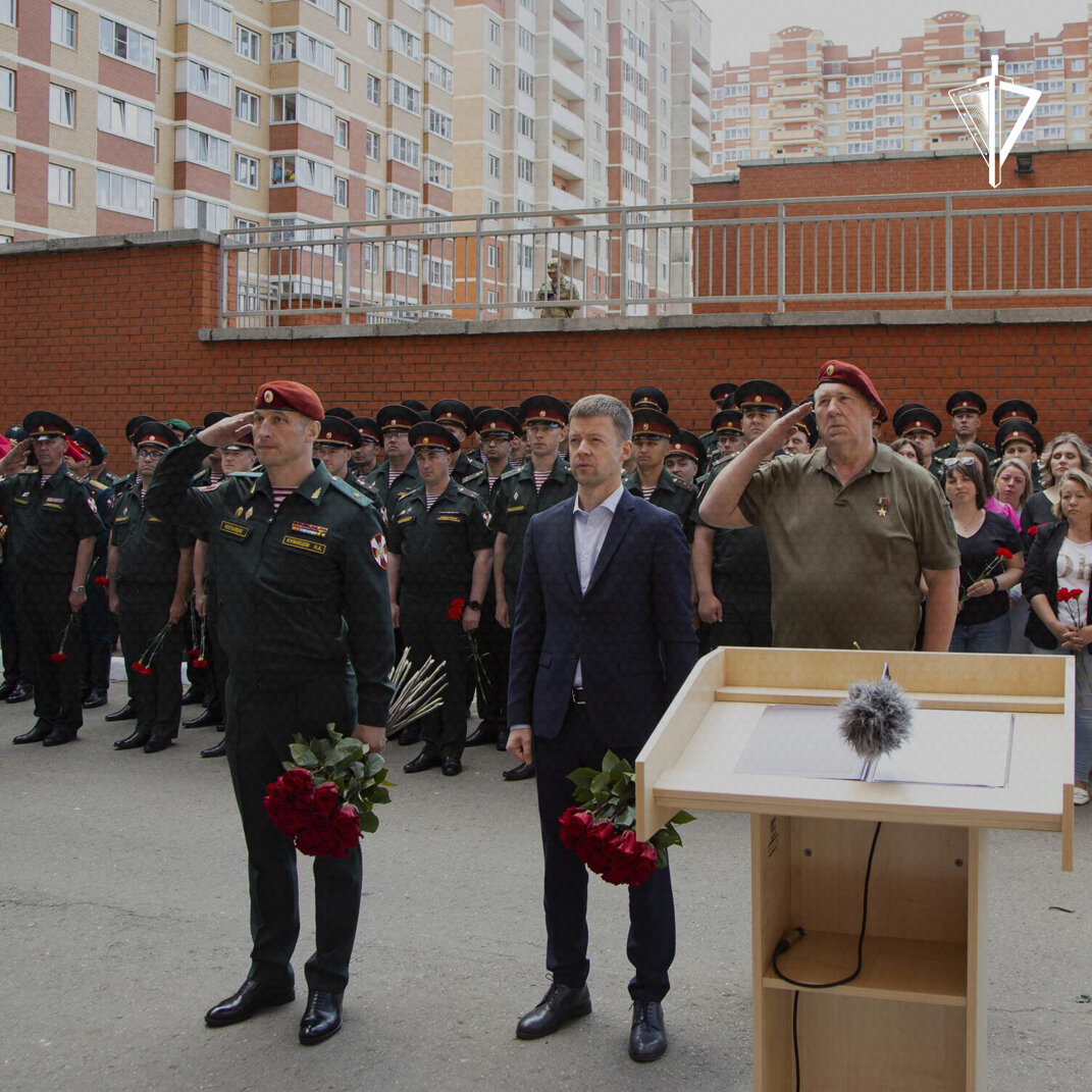 Первый полк дивизии дзержинского