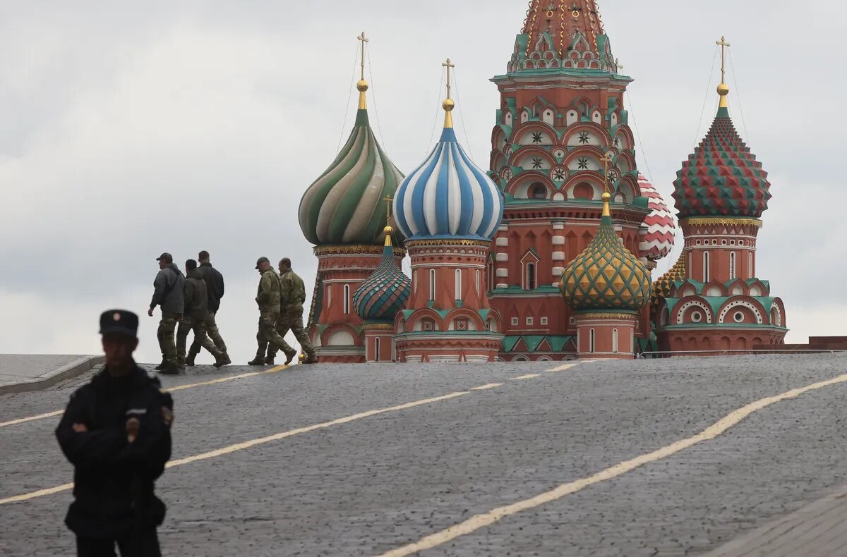 охрана кремля в москве