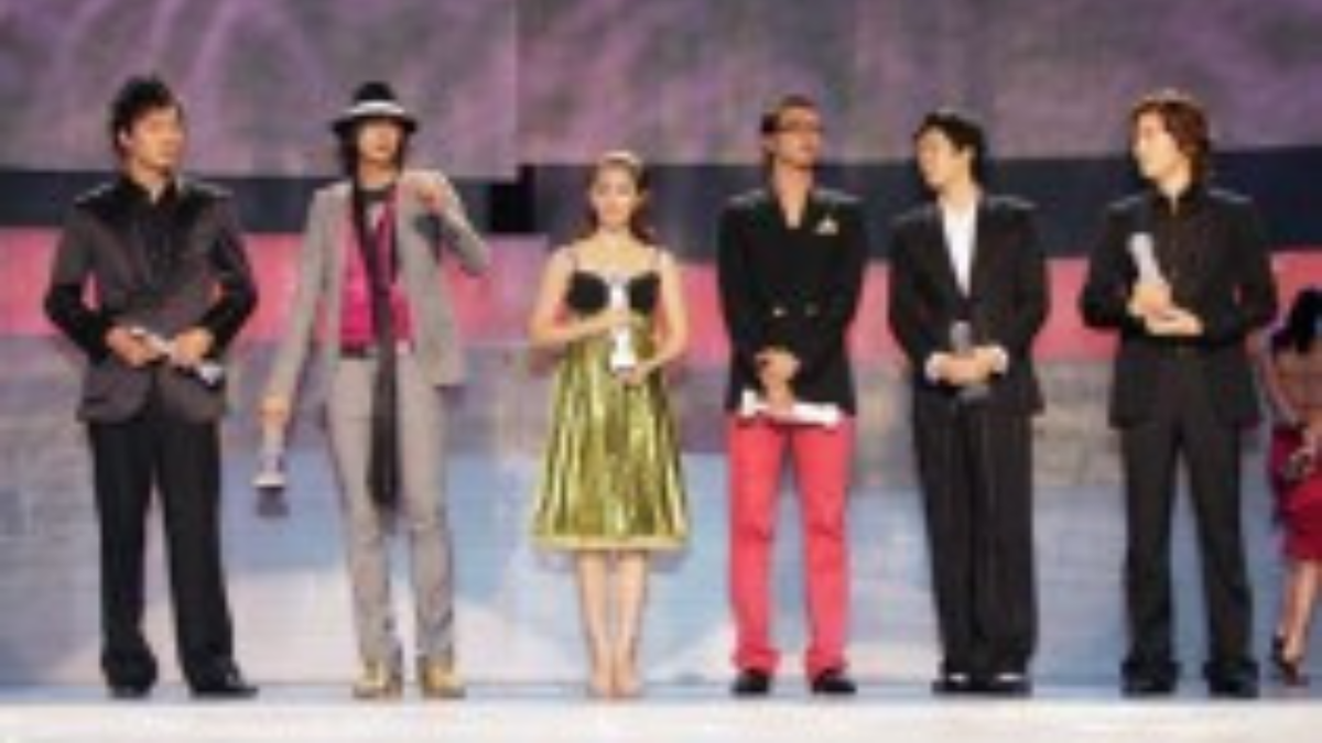 Найденный оригинал без голов еще лучшее(((