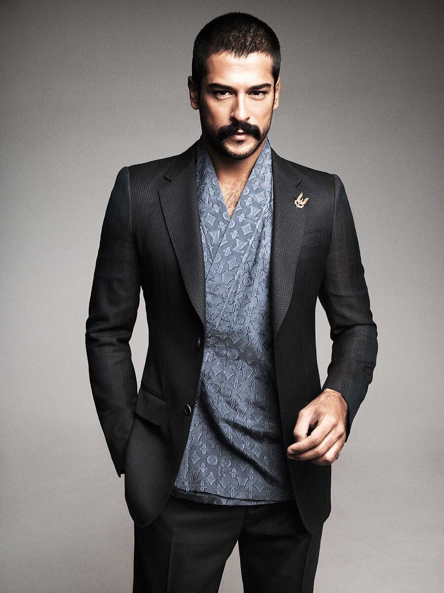 https://gunesguner.com/wp-content/uploads/2012/11/burak-ozcivit-1.jpg