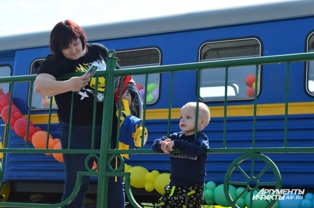    Особенно внимательно нужно следить за детьми на дорогах и рядом с транспортом. Фото:  АиФ/ Анна Городкова