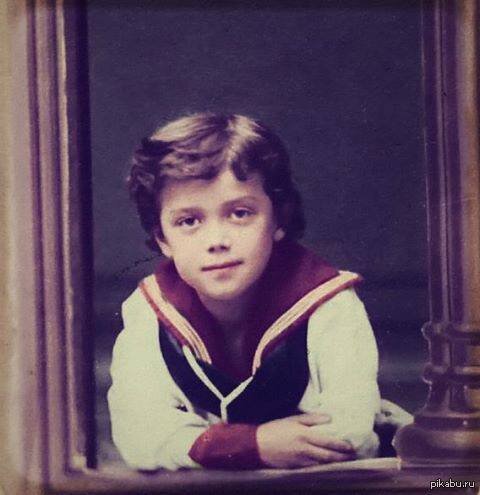 Николай II в детстве 