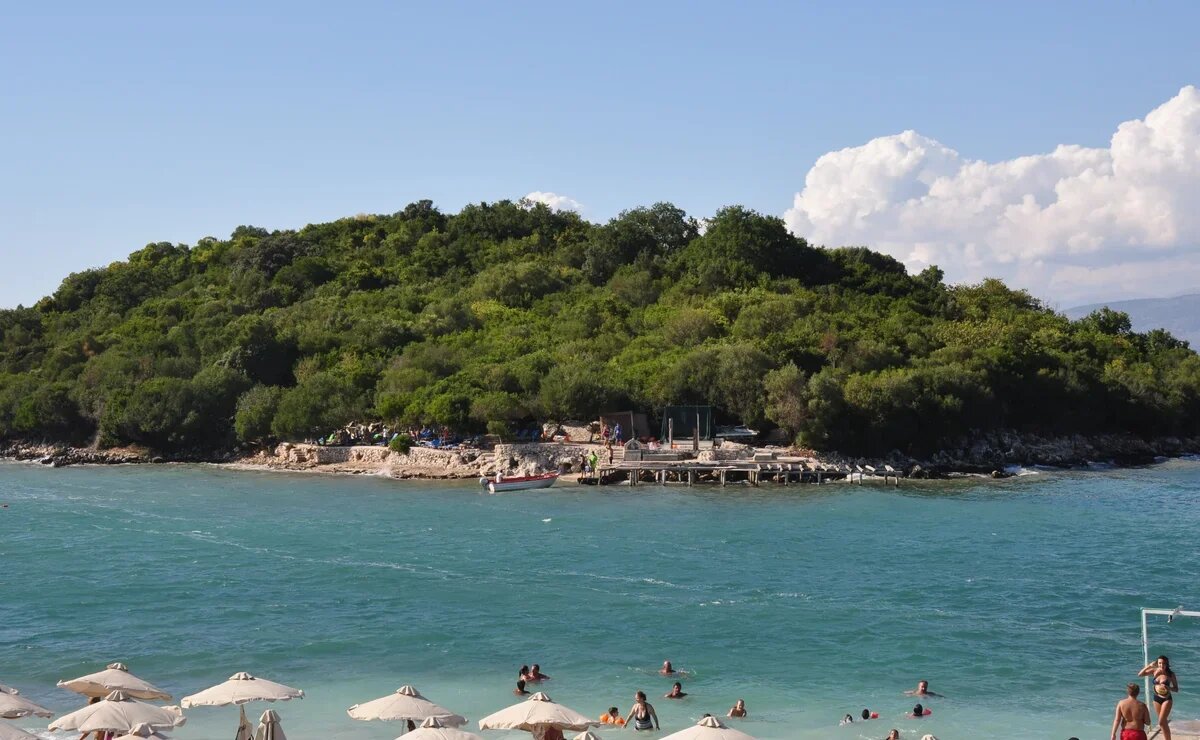    Россиянам предложили пакетные туры в Албанию