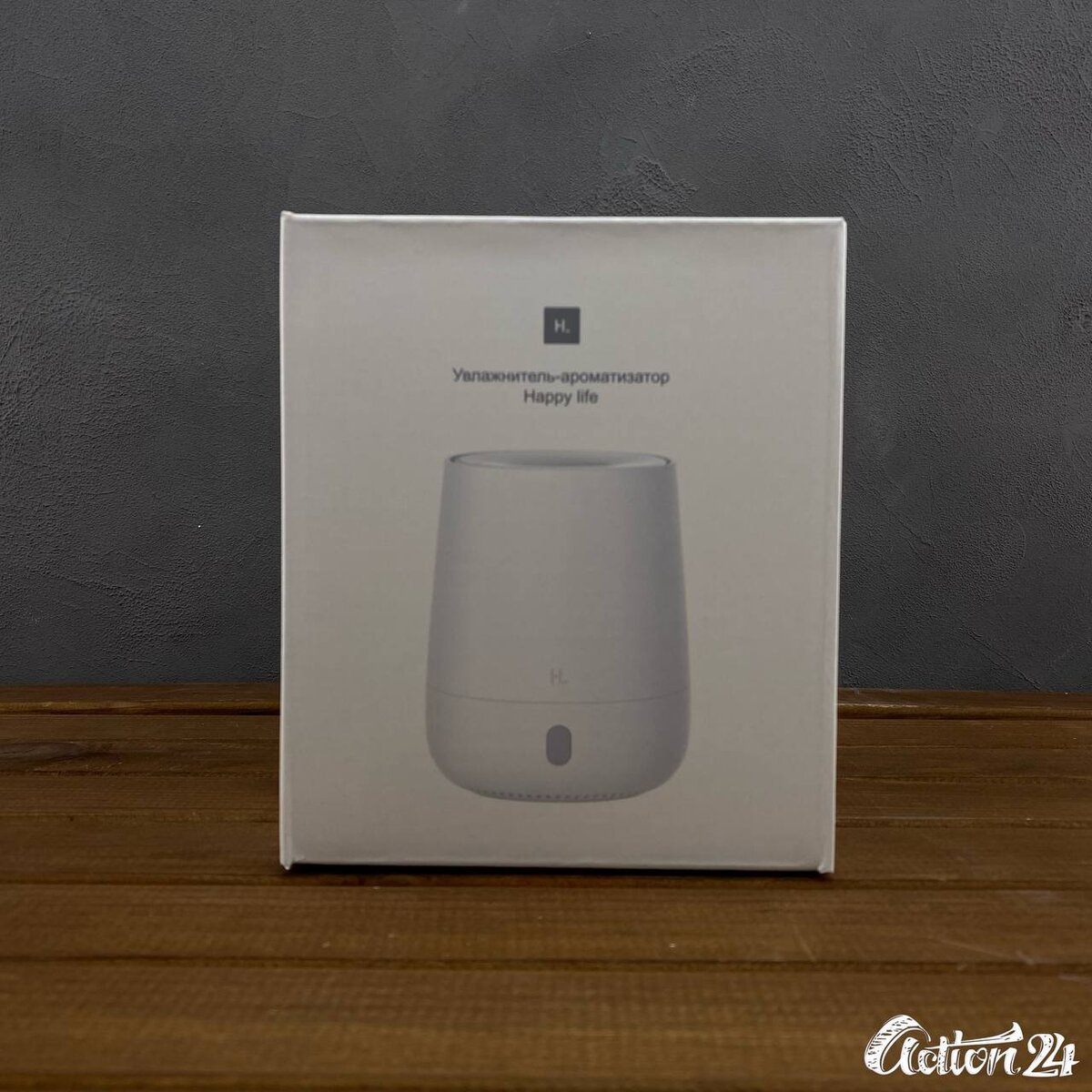 На коробке продемонстрировано устройство в отличной детализации.