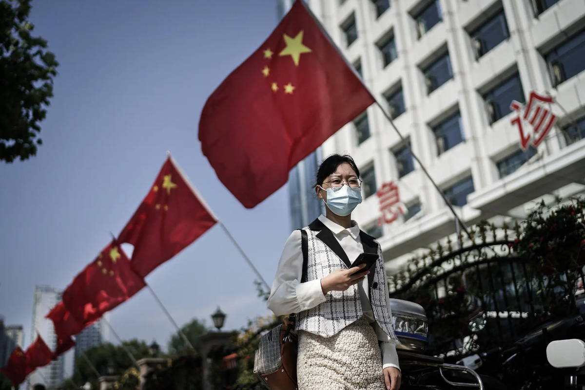 Почему china. Китай побеждает США. Победители США китайцы. КНР побеждает США. Китай победит США.