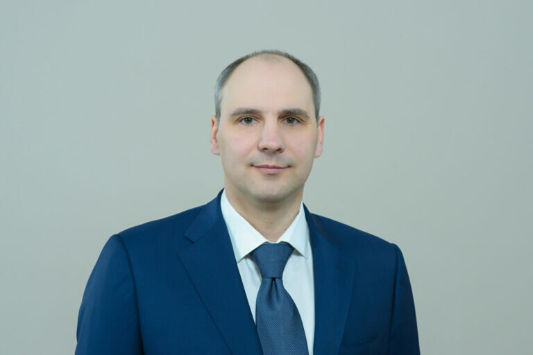    Денис Паслер поздравил военных следователей с днем образования службы Кристина Просвиркина