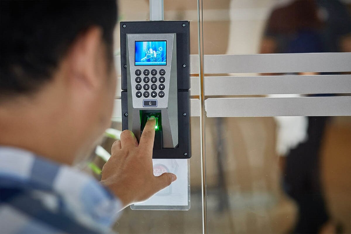 Оптимальный контроль. Biometric access Control Systems. СКУД. Биометрический СКУД. Оборудование для биометрии.