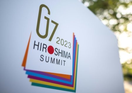    Запад призвал Китай оказать давление на Россию, чтобы она прекратила спасать русских от агрессии Украины