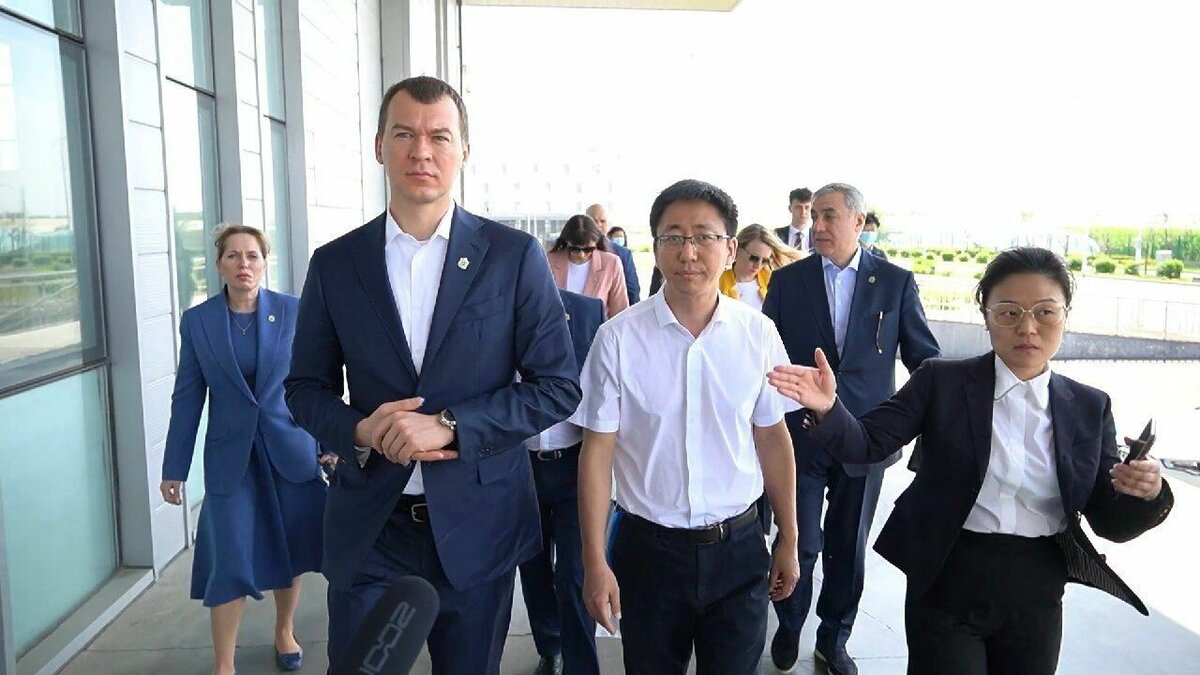     Михаил Дегтярев призвал бизнесменов из Поднебесной инвестировать в регион.