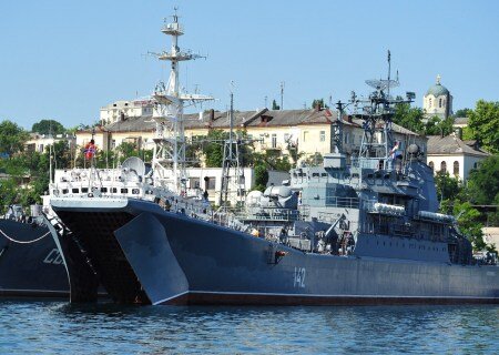    Киссинджер: потеря Россией Севастополя, который никогда не был украинским, может привести к негативным последствиям для всего мира