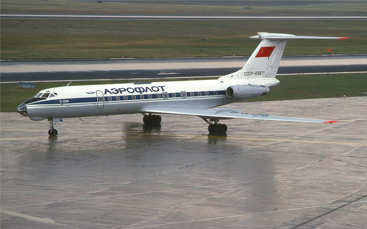 Ту-134А