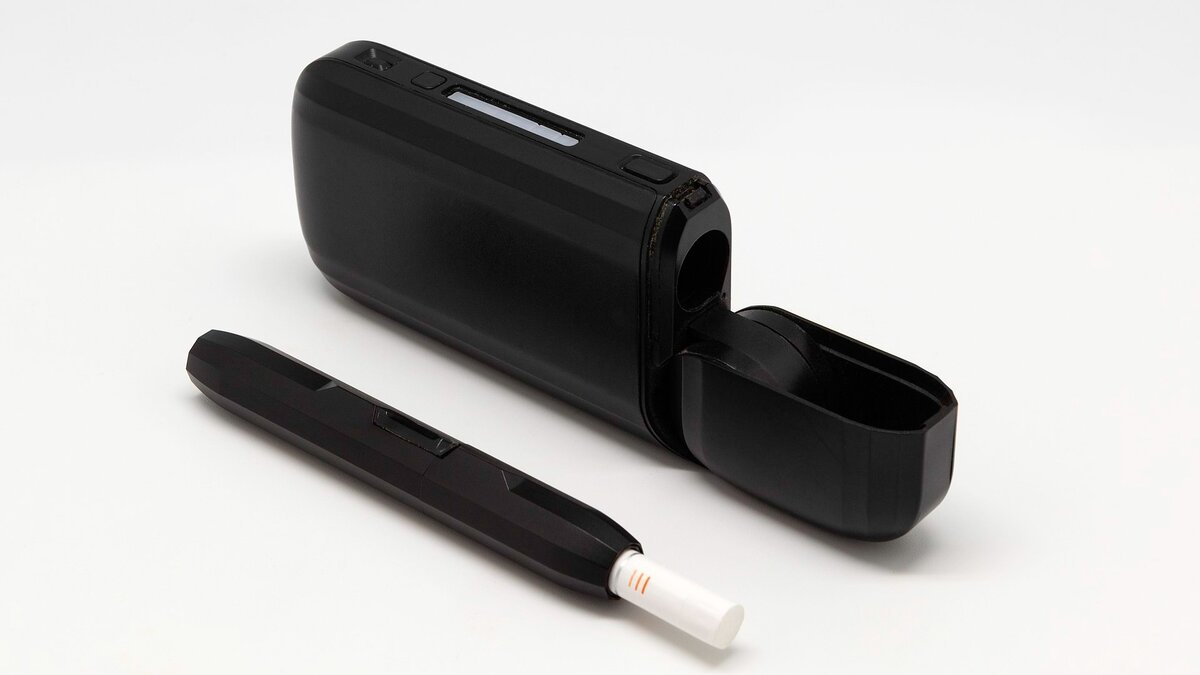     Тюменские депутаты предложили запретить на территории региона рекламу алкогольной продукции, табачных изделий, никотиносодержащей продукции и устройств для потребления никотиносодержащей продукции.