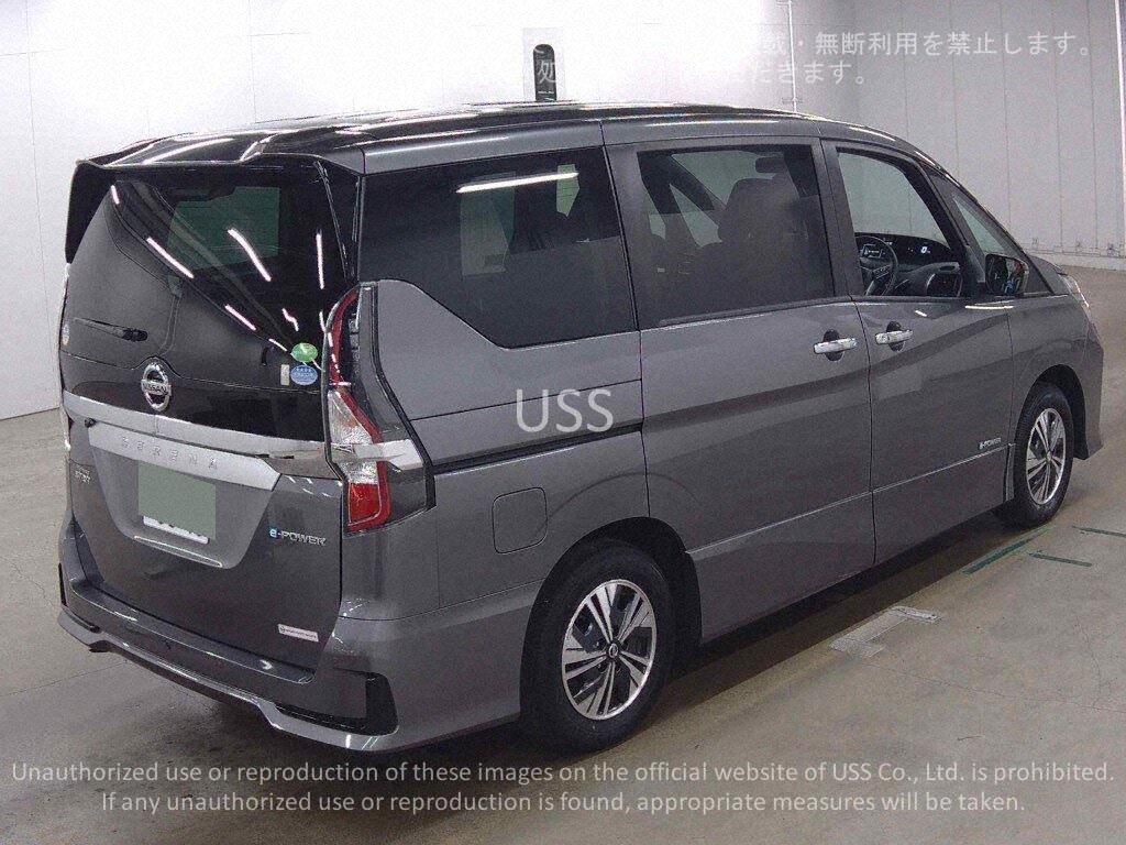 Купили минивэн Nissan Serena e-Power 2020 года с оценкой 5 «А». Почему не  Honda Stepwgn e:HEV? | АВТО из Японии и Китая под ЗАКАЗ. | Дзен