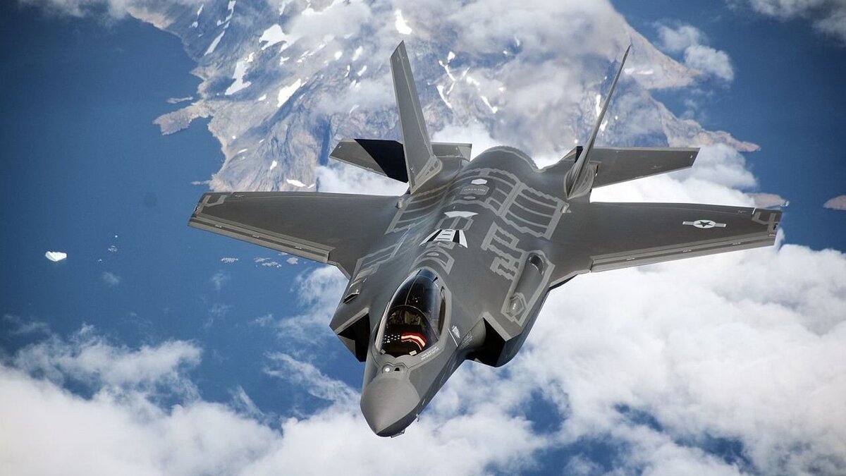 Истребитель F-35A в полёте. Фото: commons.wikimedia.org
