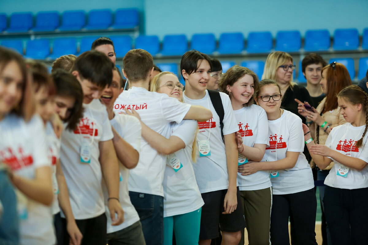 Подростки волонтеры. Волонтеры Пермь. Набор волонтеров. Набираем добровольцев.