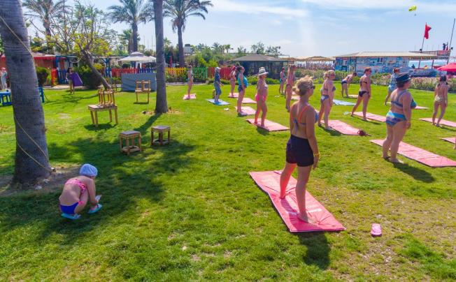 Отель Throne Sea Gate Belek Hotel, Белек