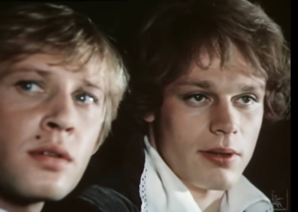 Почему жигунов не снимался в гардемаринах 2023. Саша белов гардемарины. Сергей жигунов. Почему жигунов не снимался в гардемаринах 2023. Гардемарины сашка.