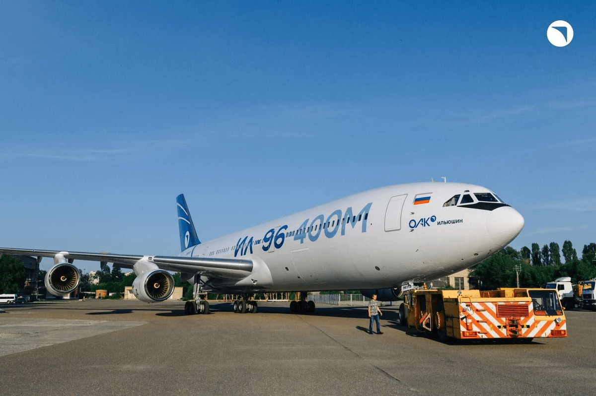    Модернизированный пассажирский самолет Ил-96-400М / © ОАК