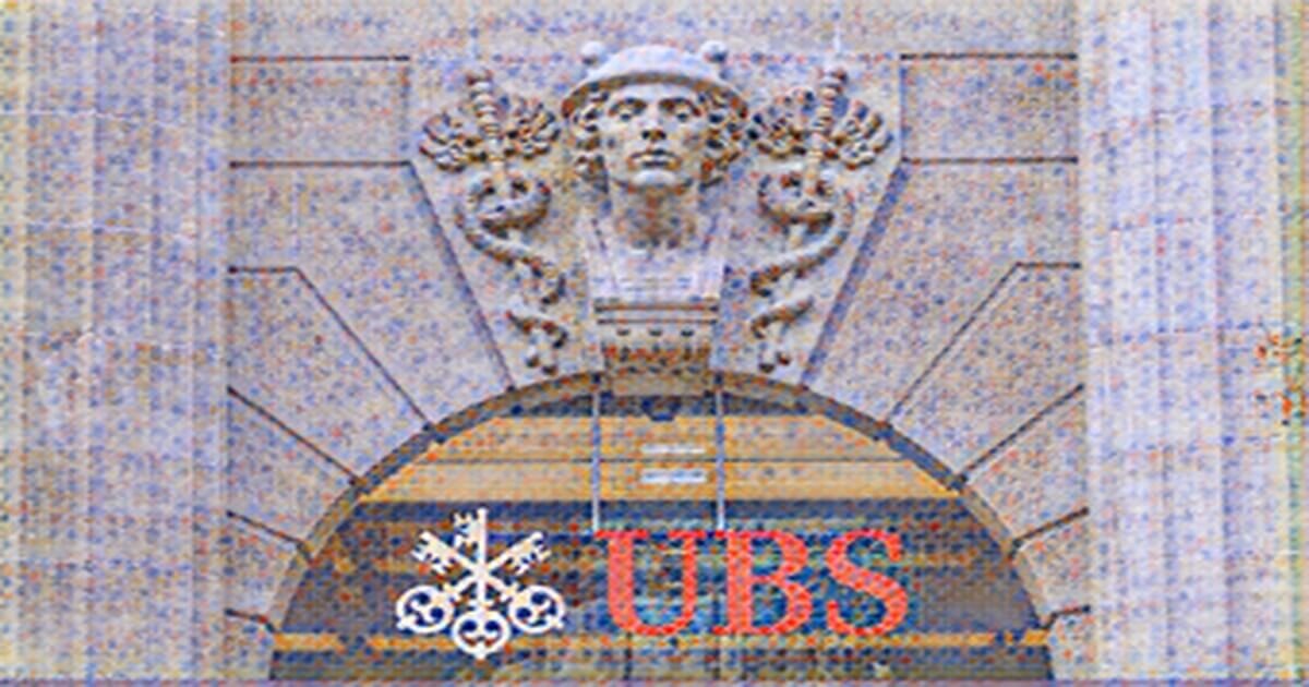 Банк Китая (BOCI) совместно с UBS стал первым китайским финансовым учреждением, выпустившим токенизированные ценные бумаги в Гонконге. В рамках этого исторического события, BOCI выпустил полностью цифровые структурированные облигации стоимостью 200 миллионов юаней ($28 миллионов) на блокчейне Ethereum. Такой шаг открывает новые перспективы для инвестиций и показывает внедрение регулированных ценных бумаг на публичный блокчейн.