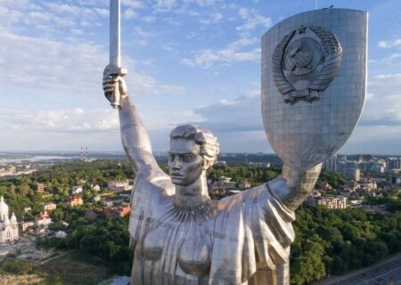    «Котик, ну ещё капельку!»