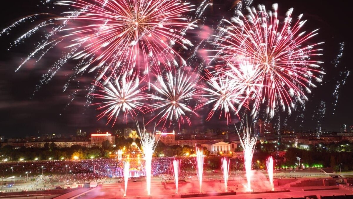     В 2023 году молодежный фестиваль #ТриЧетыре в Волгограде полностью охватит Центральную набережную, амфитеатр, «Волгоград Арену» и ЦПКиО, сообщили организаторы.