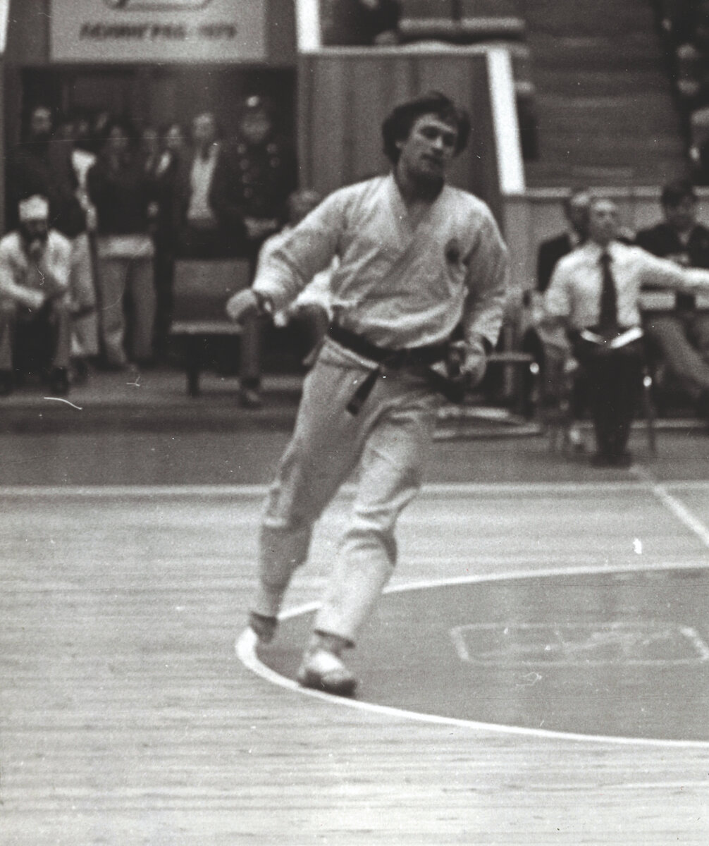 Владимир Иванович Илларионов на чемпионате Ленинграда по карате, 1979 год