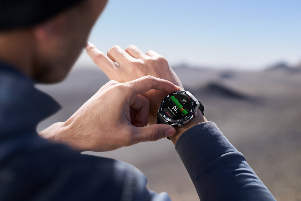 5 HUAWEI WATCH Ultimate iGuides.ru