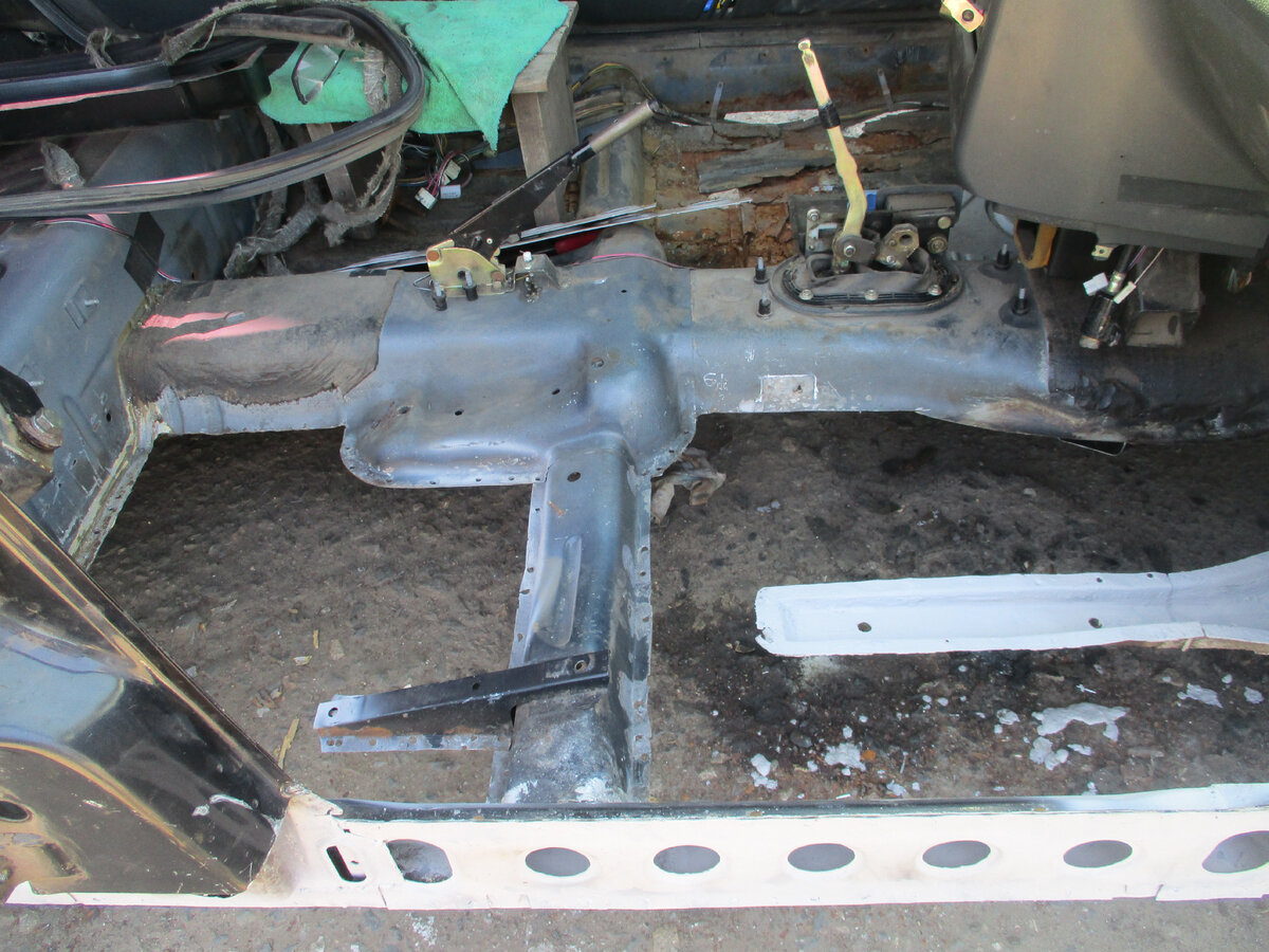 Кузовной ремонт — замена дна ВАЗ 2112