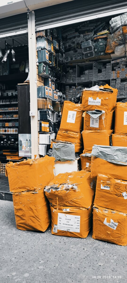 Рынок Садовод в Москве. Фото мои 