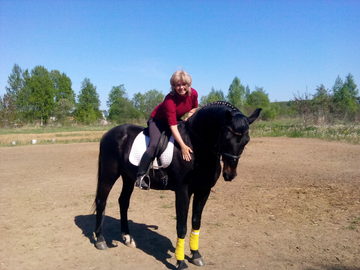 Да и, честно говоря, бояться было некогда, надо было работать и любоваться окружающей красотой! Всё-таки у меня очень красивая работа!