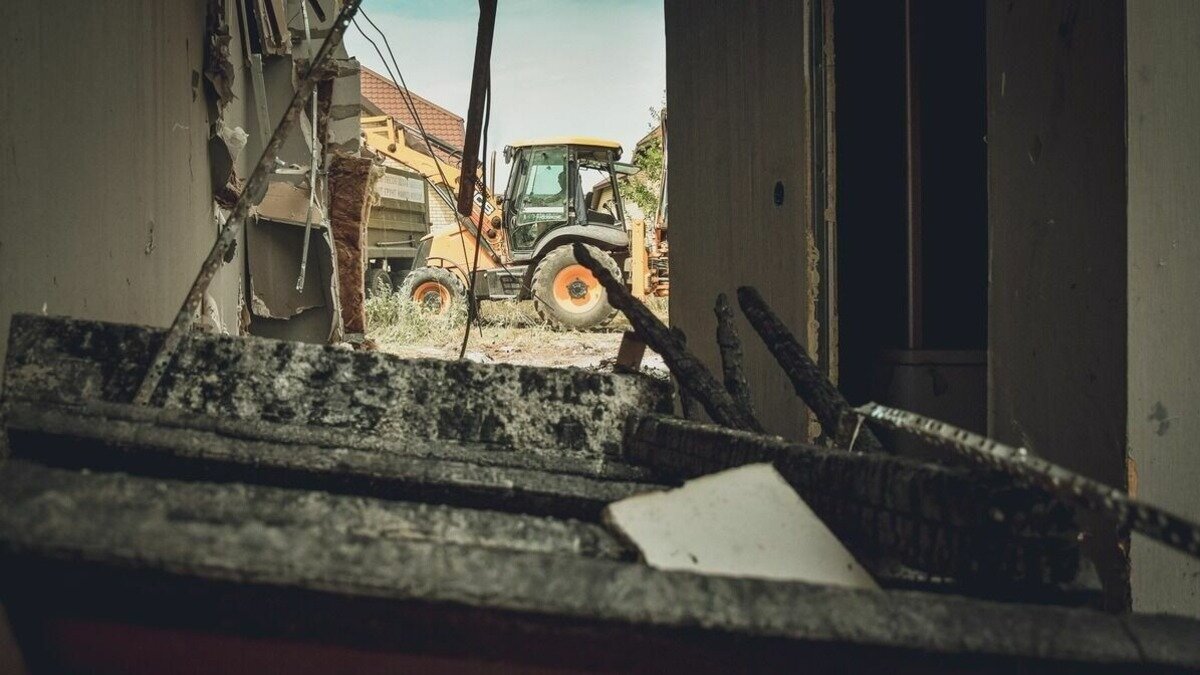     В 2024 году в Тобольске на Базарной площади отреставрируют здание магазина «Промышленные товары».