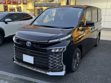 Кадр из телеграм-канала «JapanBus авто из Японии, Кореи, Китая, ОАЭ» 