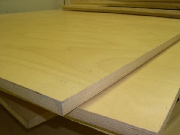  Фото фанеры ФК березовой сорта 4/4 толщиной 12 мм