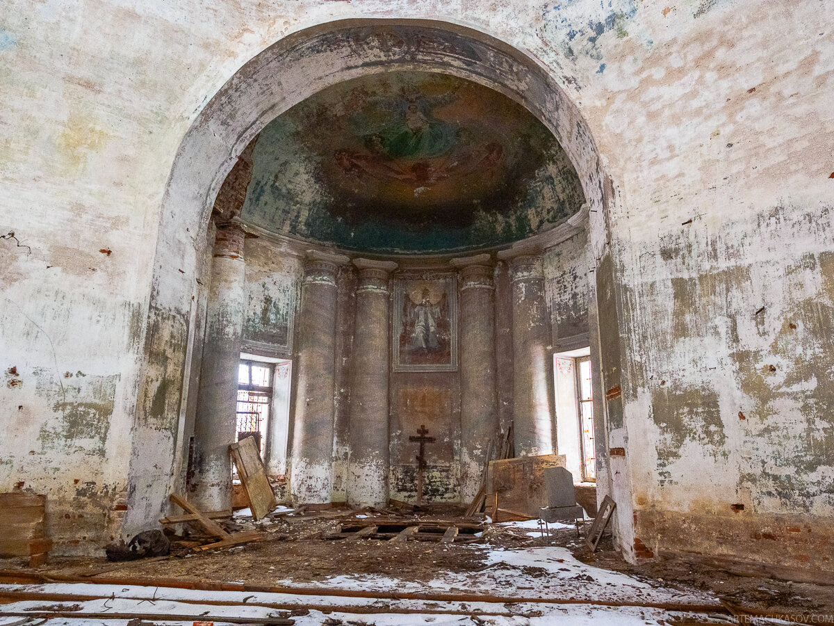 Разрушенные церкви в Казанском Кремле