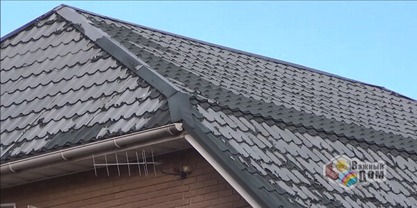 Устранение протечки кровли из металлочерепицы | Все о загородных домах ...