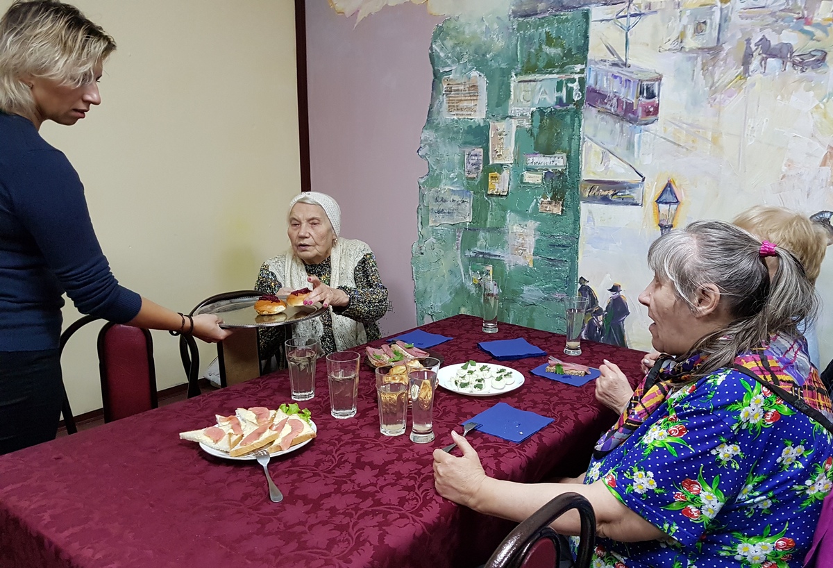 Работа для пенсионеров в кургане