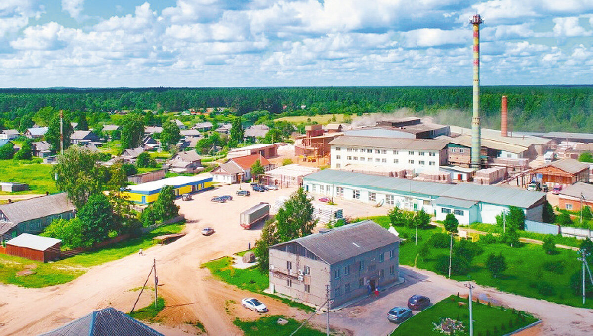 Погода стекольный. Поселок Смердомский Вологодская область. Поселок Смердомский Чагодощенский район. Вологодская обл Чагодощенский район пос Смердомский. Смердомский стекольный завод.