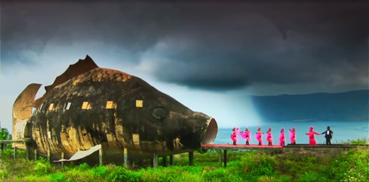 сцена из фильма