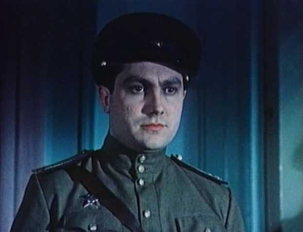 Павел Луспекаев в фильме «Тайна двух океанов». Кадр из фильма