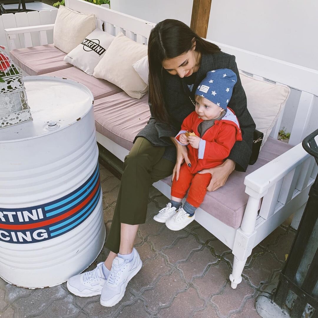 Родила дочь в 2013 году