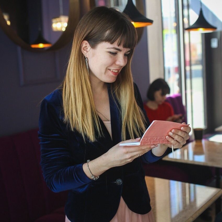 Смотрю, какие встречи запланированы на неделю.